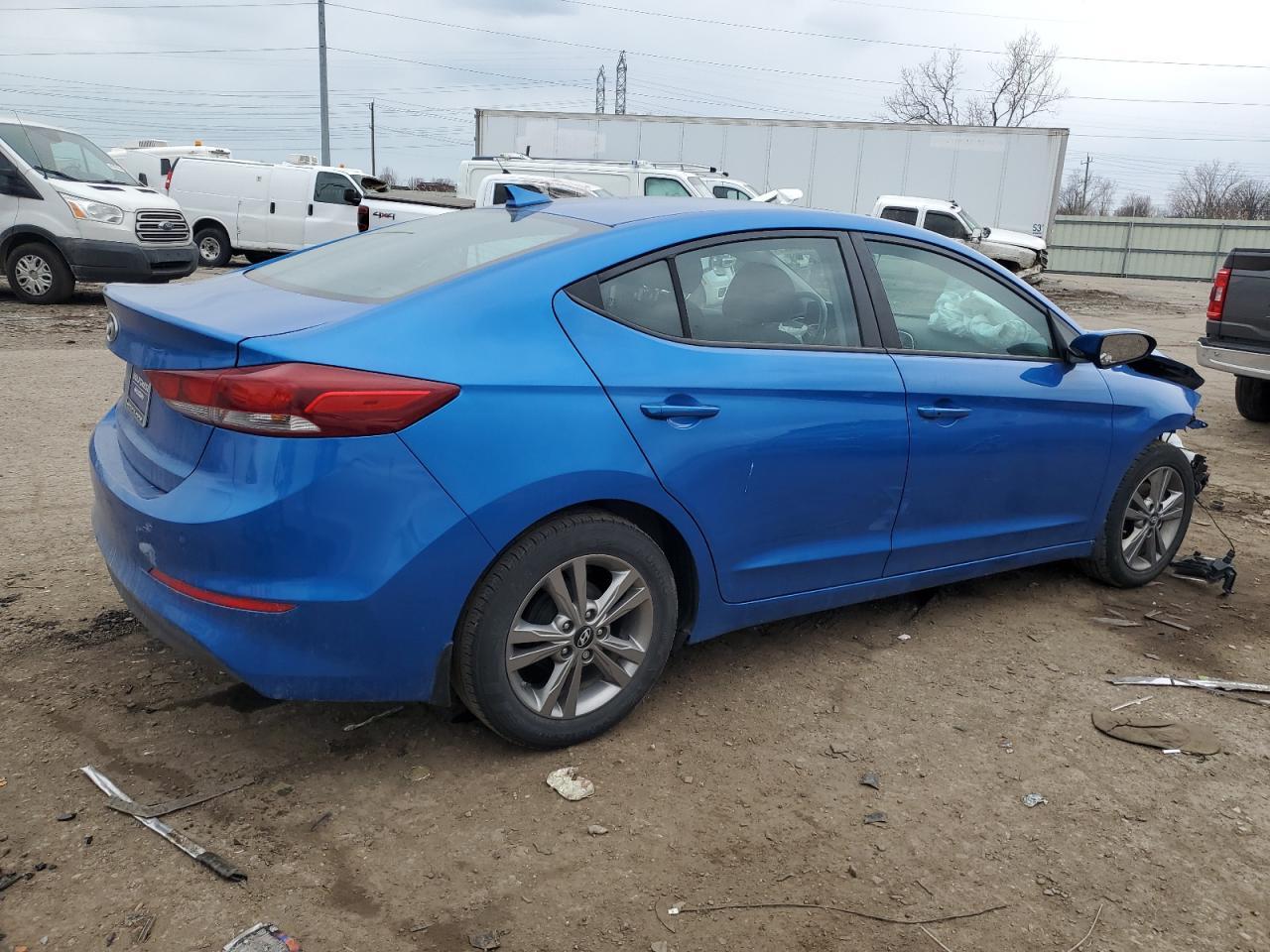 2017 HYUNDAI ELANTRA SE - Фото 3