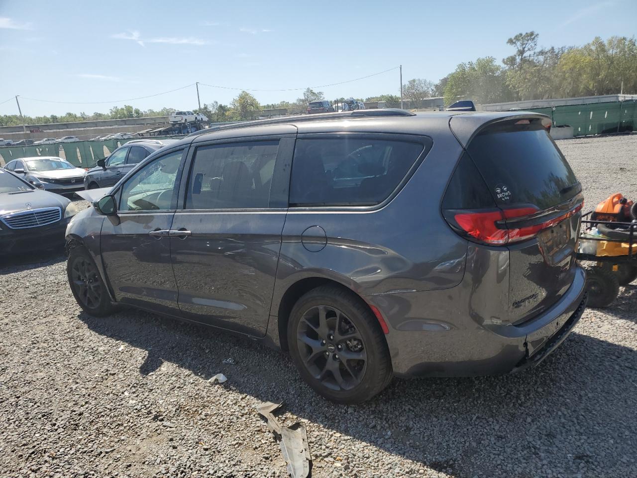 2022 CHRYSLER PACIFICA T - Image 2