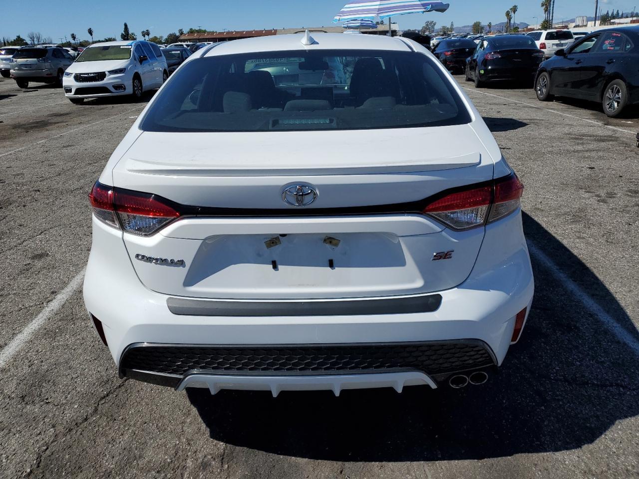 2020 TOYOTA COROLLA SE - Image 6