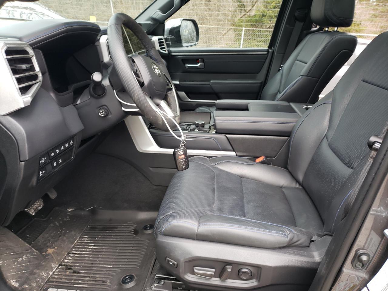 2023 TOYOTA SEQUOIA SR - Фото 7