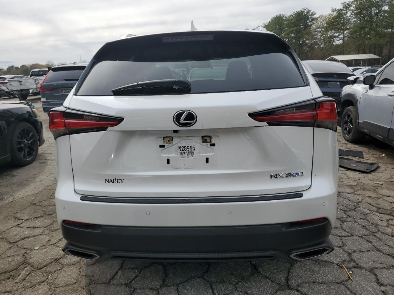 2020 LEXUS NX 300 - Фото 6