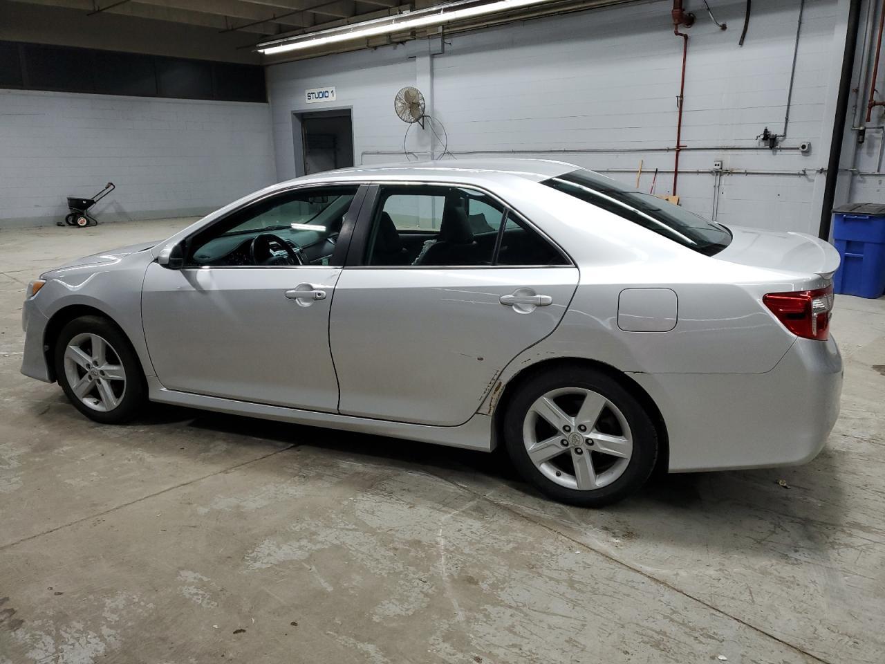 2012 TOYOTA CAMRY BASE - Image 2