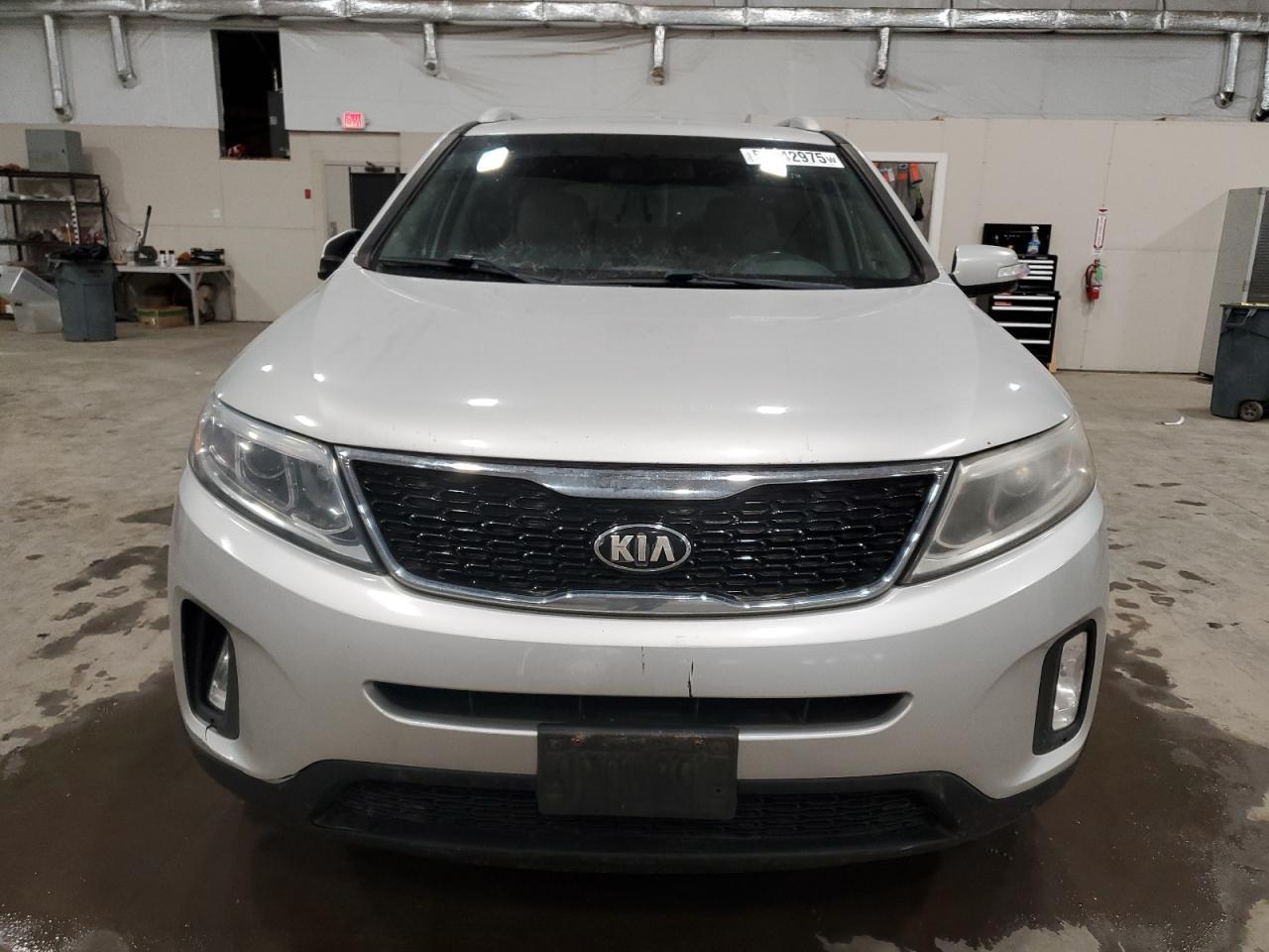2015 KIA SORENTO LX - Image 5