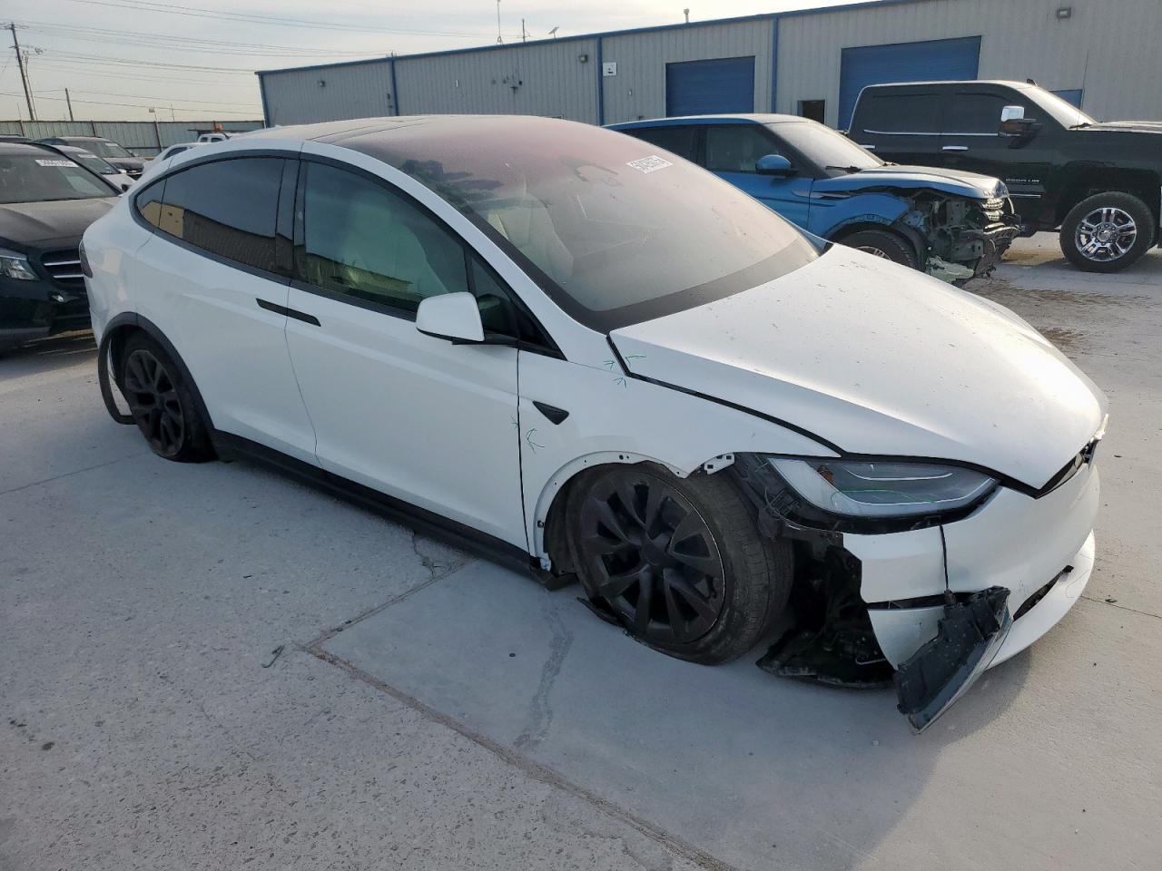 2023 TESLA MODEL X - Фото 4