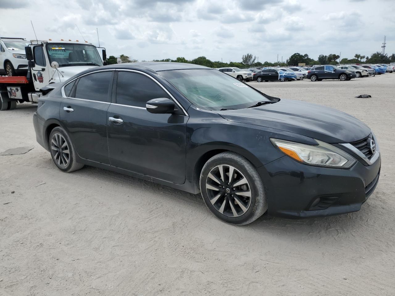 2018 NISSAN ALTIMA 2.5 - Фото 4