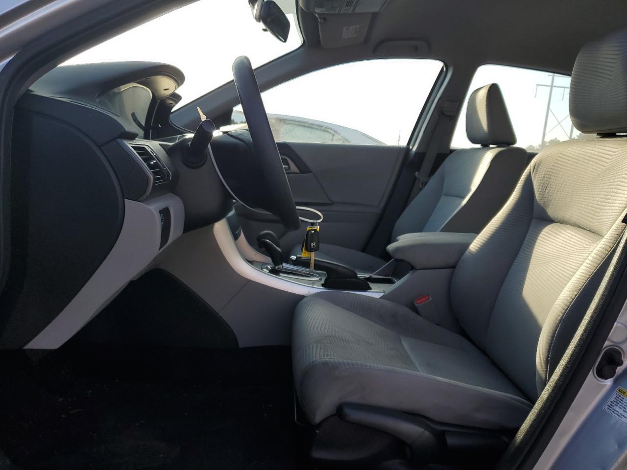 2014 HONDA ACCORD LX - Фото 7