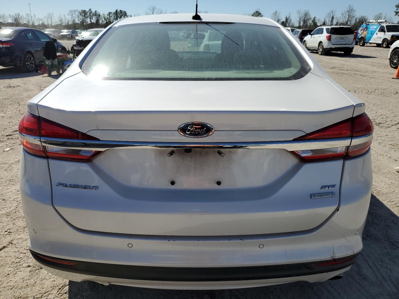 2017 FORD FUSION SE - Фото 6