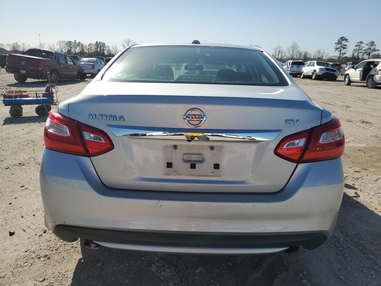 2017 NISSAN ALTIMA 2.5 - Фото 6