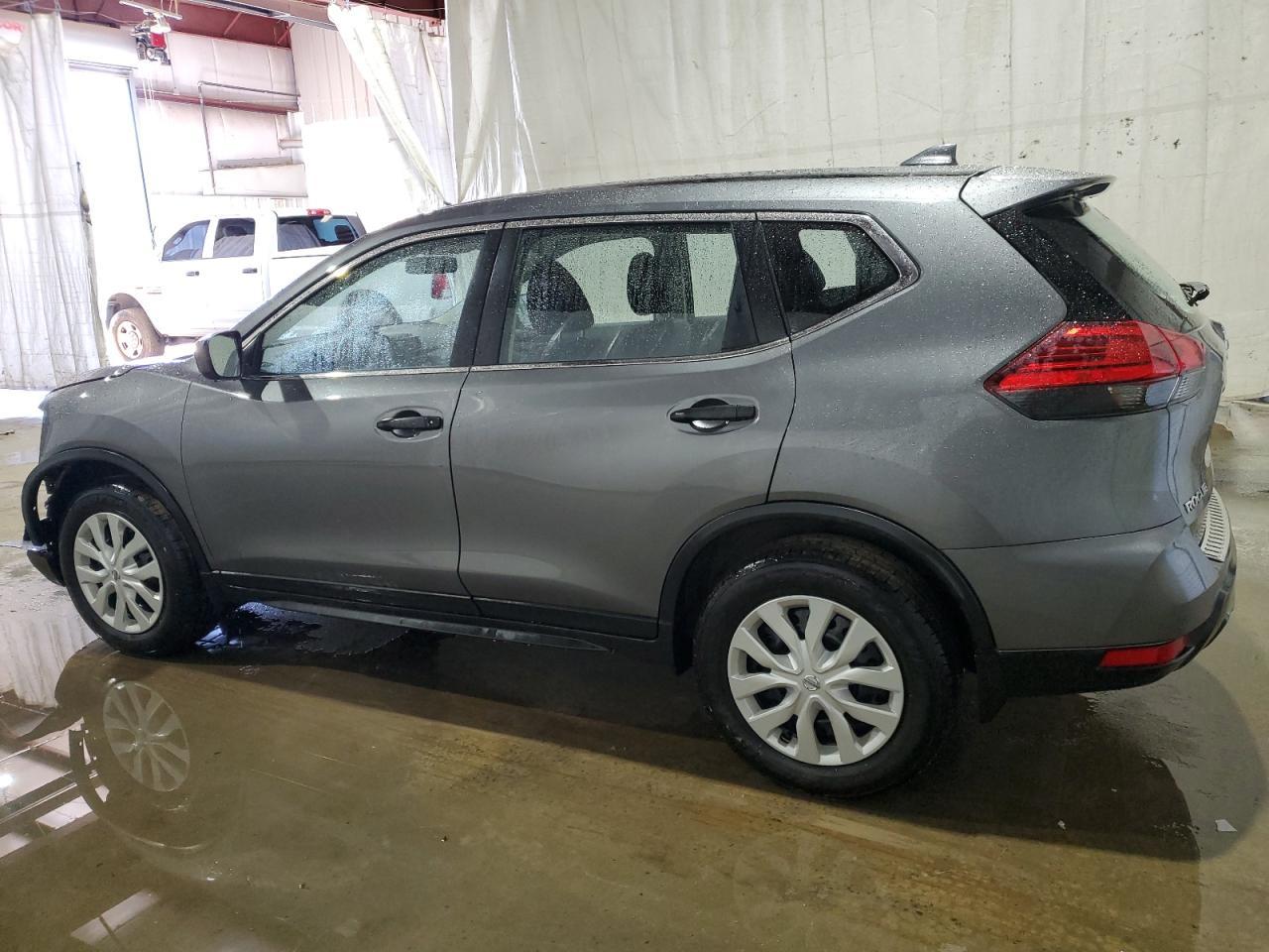 2017 NISSAN ROGUE S - Image 2