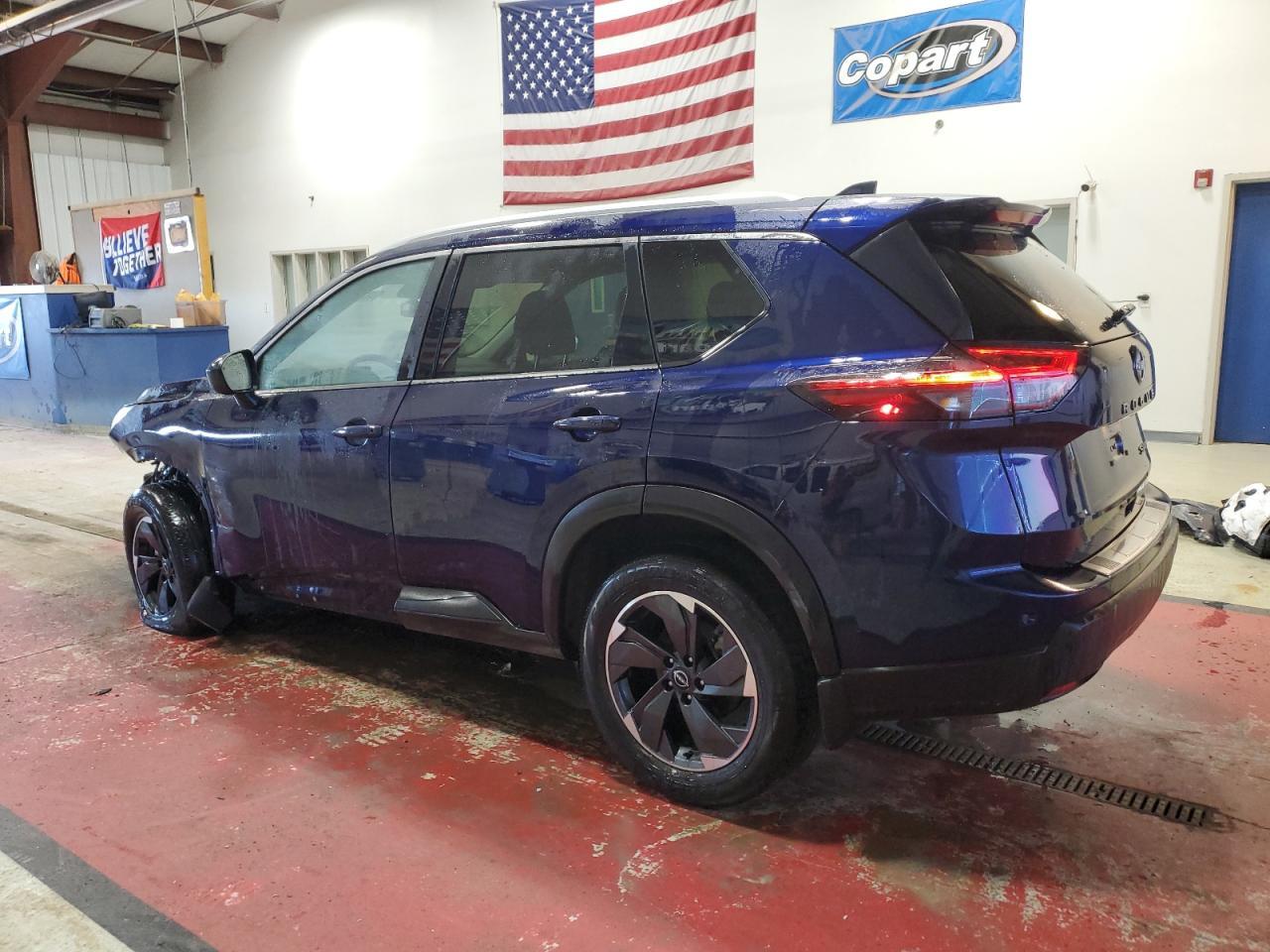 2024 NISSAN ROGUE SV - Image 2