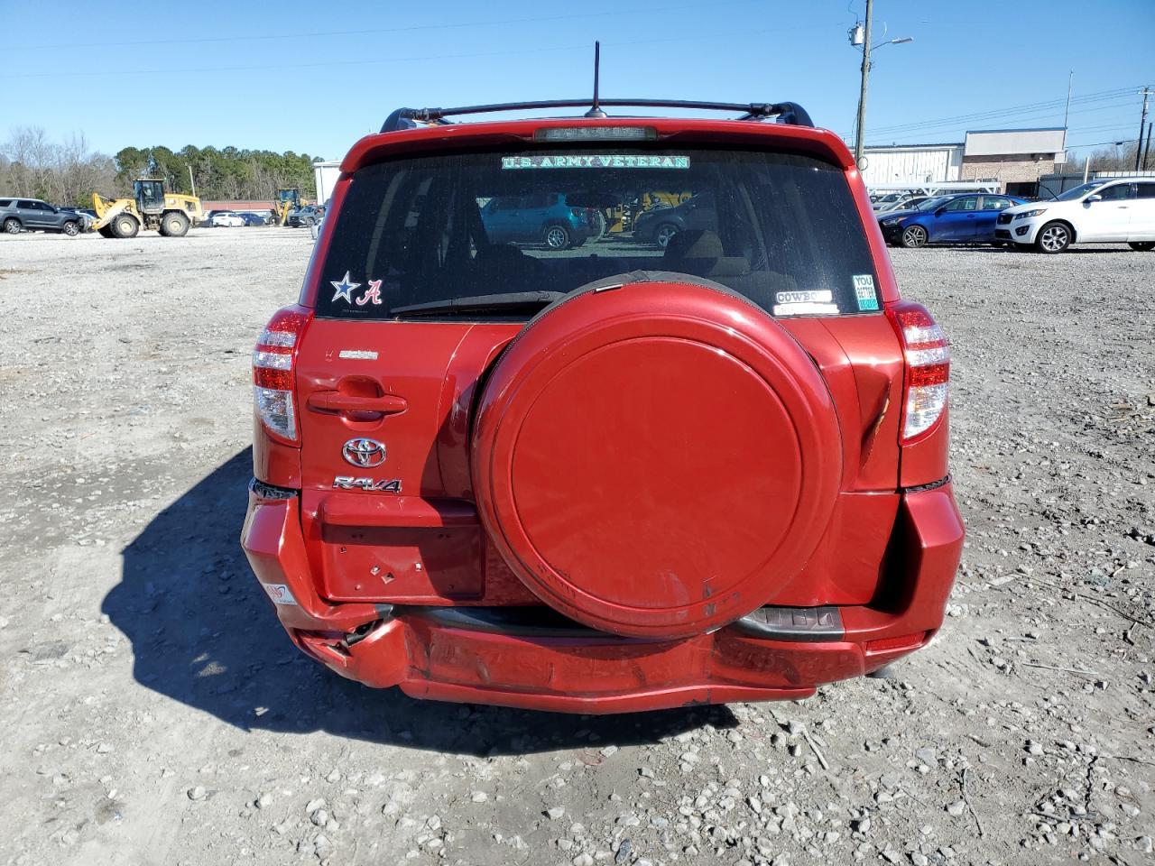 2011 TOYOTA RAV4 - Фото 6