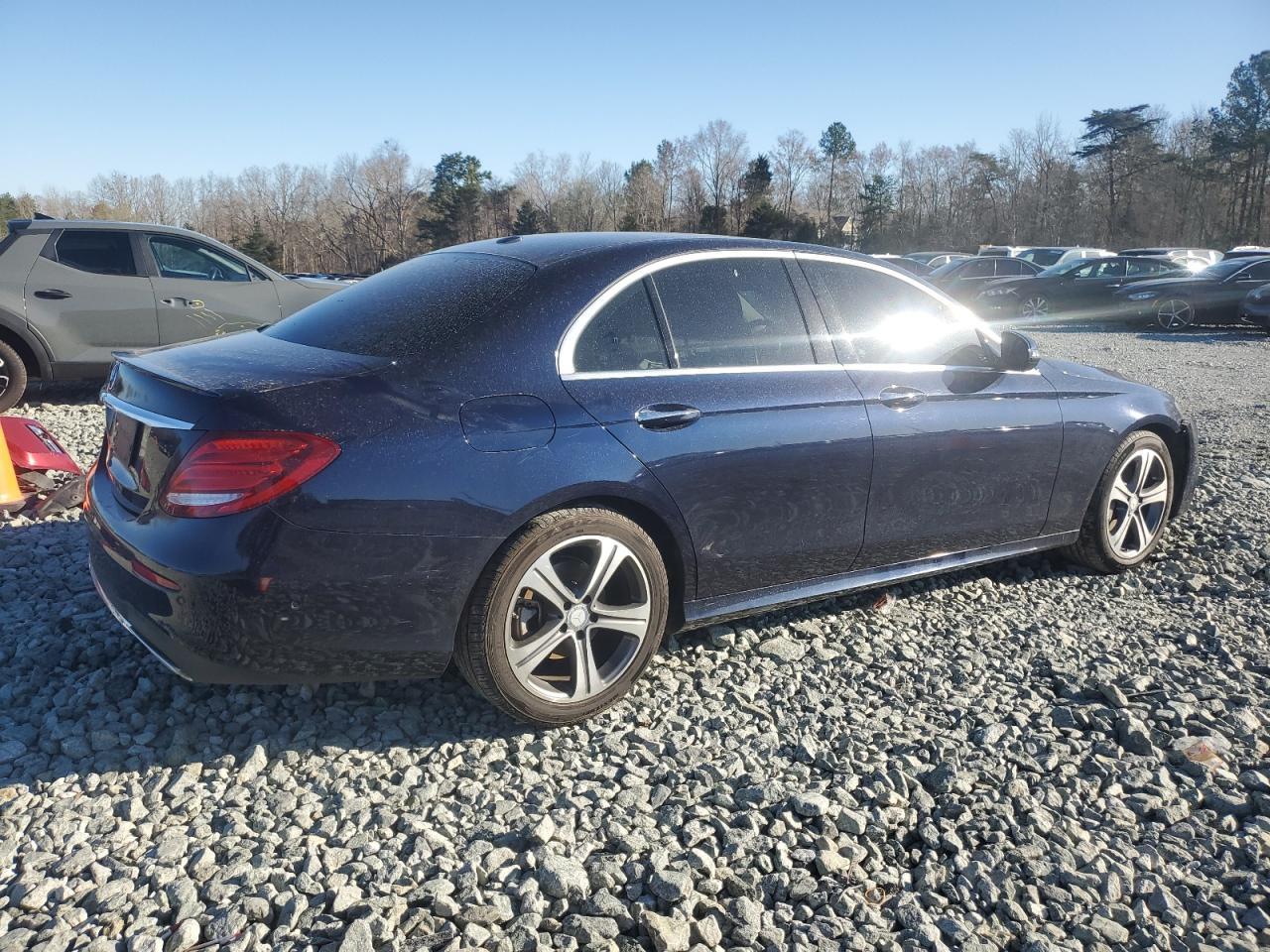 2017 MERCEDES-BENZ E 300 - Фото 3
