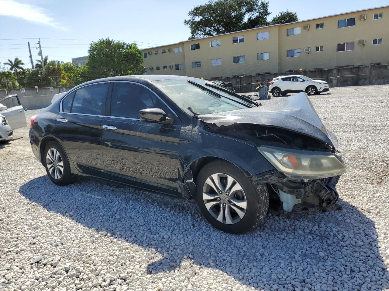 2014 HONDA ACCORD LX - Image 4