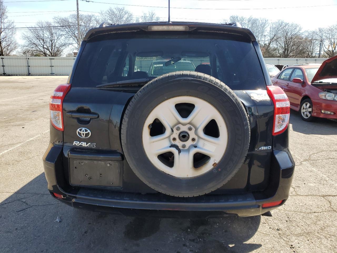 2011 TOYOTA RAV4 - Image 6