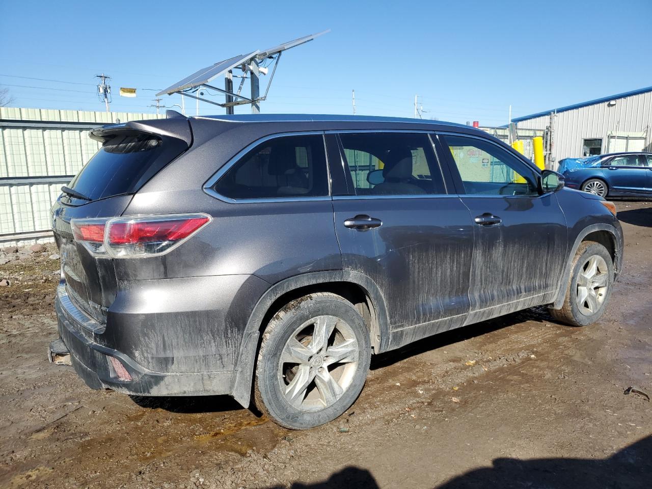 2014 TOYOTA HIGHLANDER - Фото 3