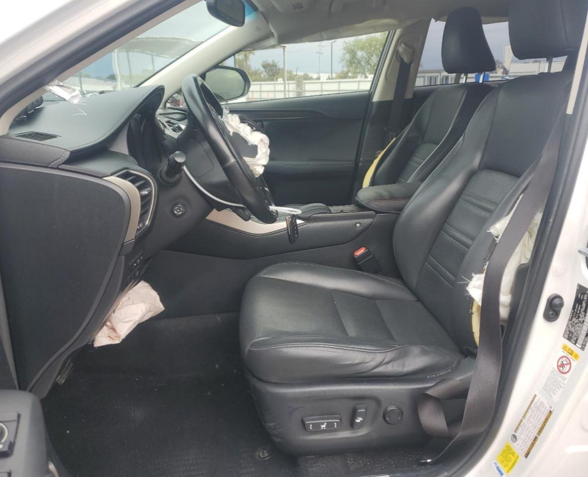 2017 LEXUS NX 200T BA - Фото 7