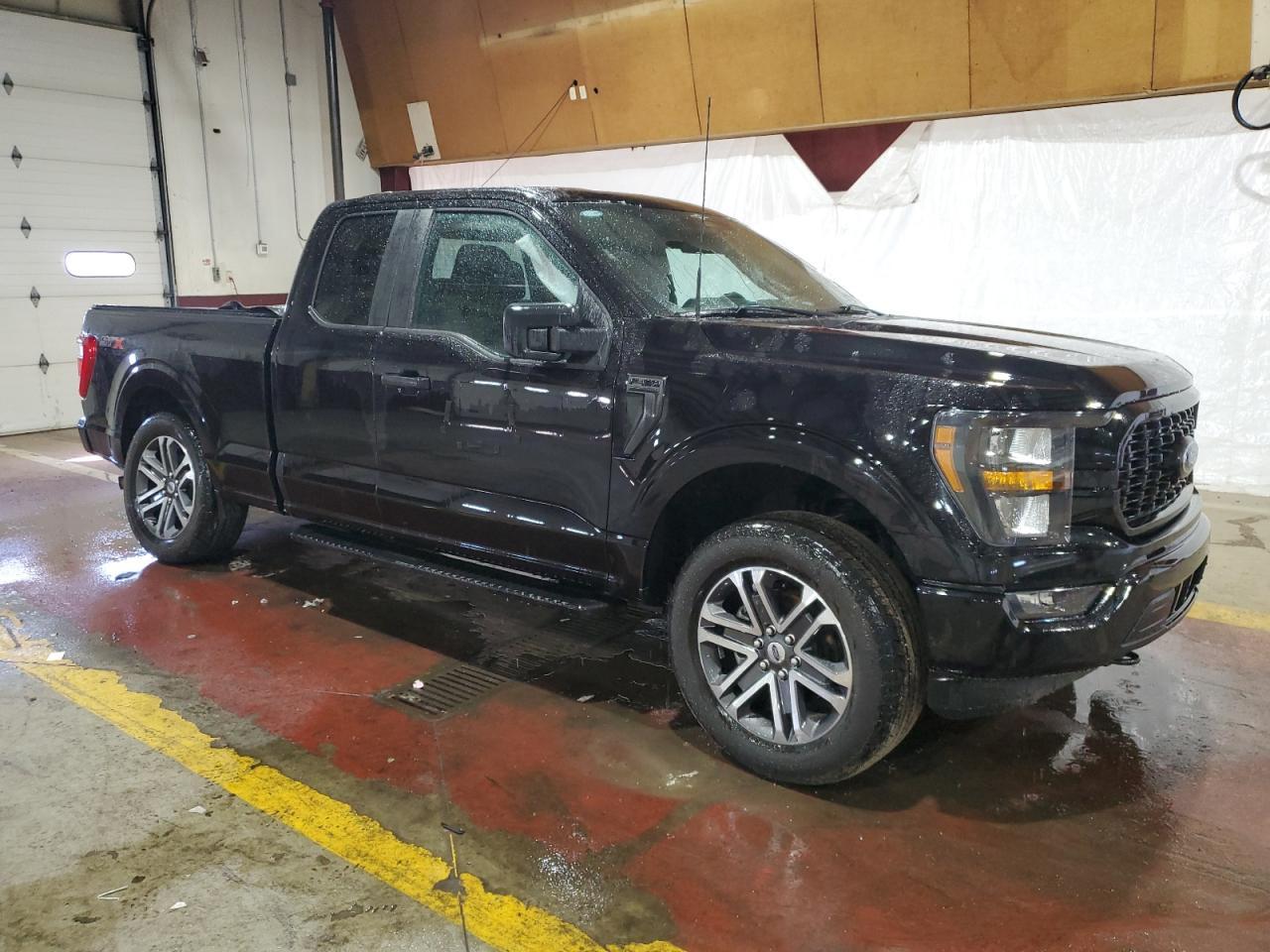 2023 FORD F150 SUPER - Фото 4
