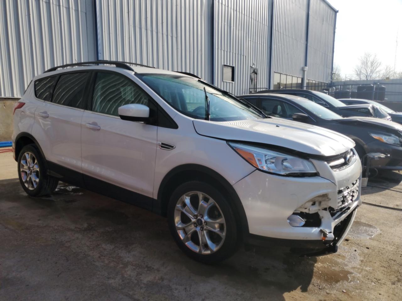 2013 FORD ESCAPE SE - Image 4