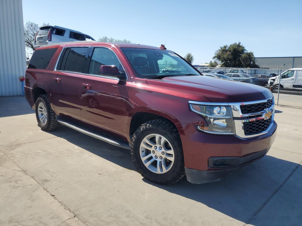 2017 CHEVROLET SUBURBAN K - Image 4