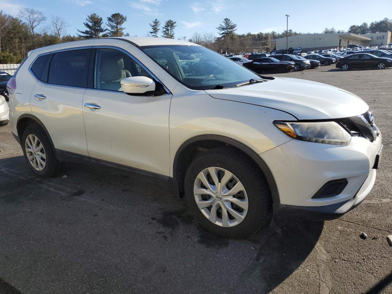 2015 NISSAN ROGUE S - Image 4