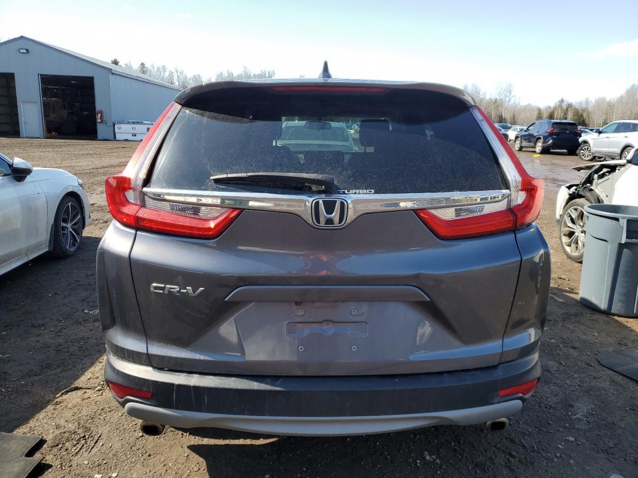 2018 HONDA CR-V LX - Image 6