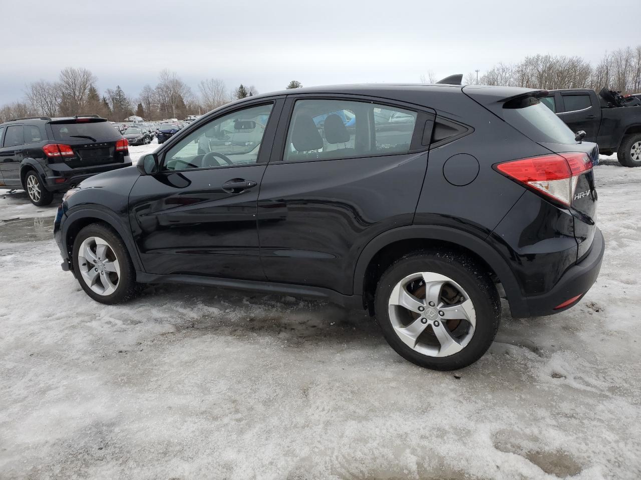 2021 HONDA HR-V LX - Image 2