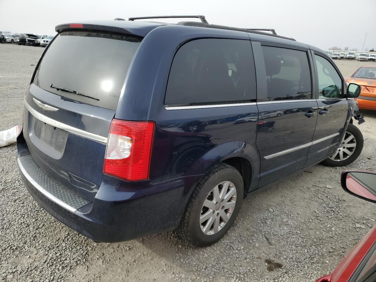 2014 CHRYSLER TOWN & COU - Фото 3