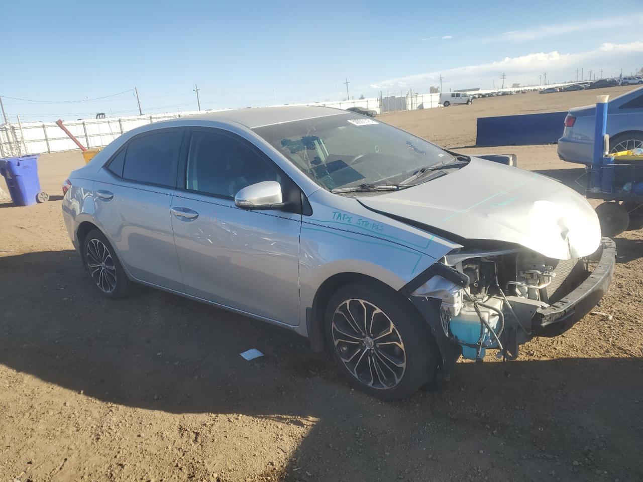 2015 TOYOTA COROLLA L - Image 4