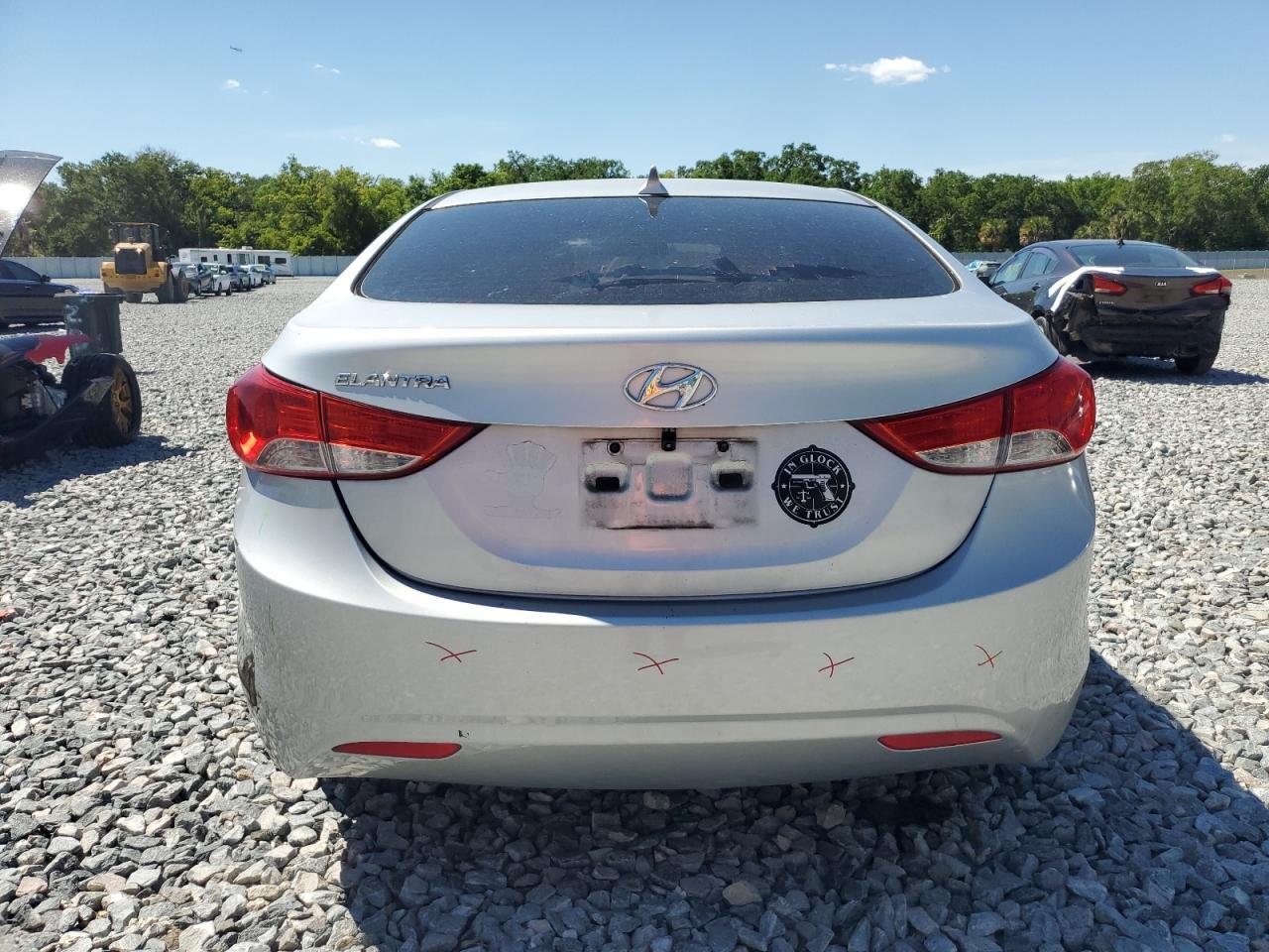 2013 HYUNDAI ELANTRA GL - Image 6