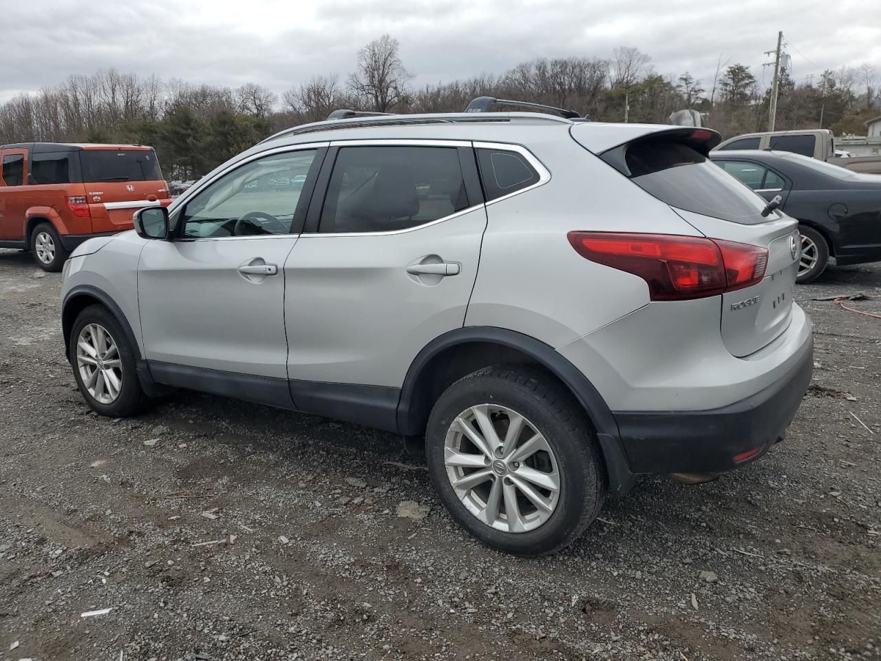 2017 NISSAN ROGUE SPOR - Фото 2