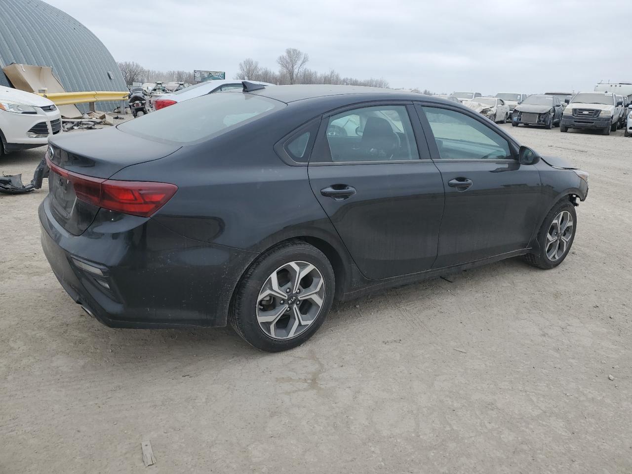 2021 KIA FORTE FE - Image 3