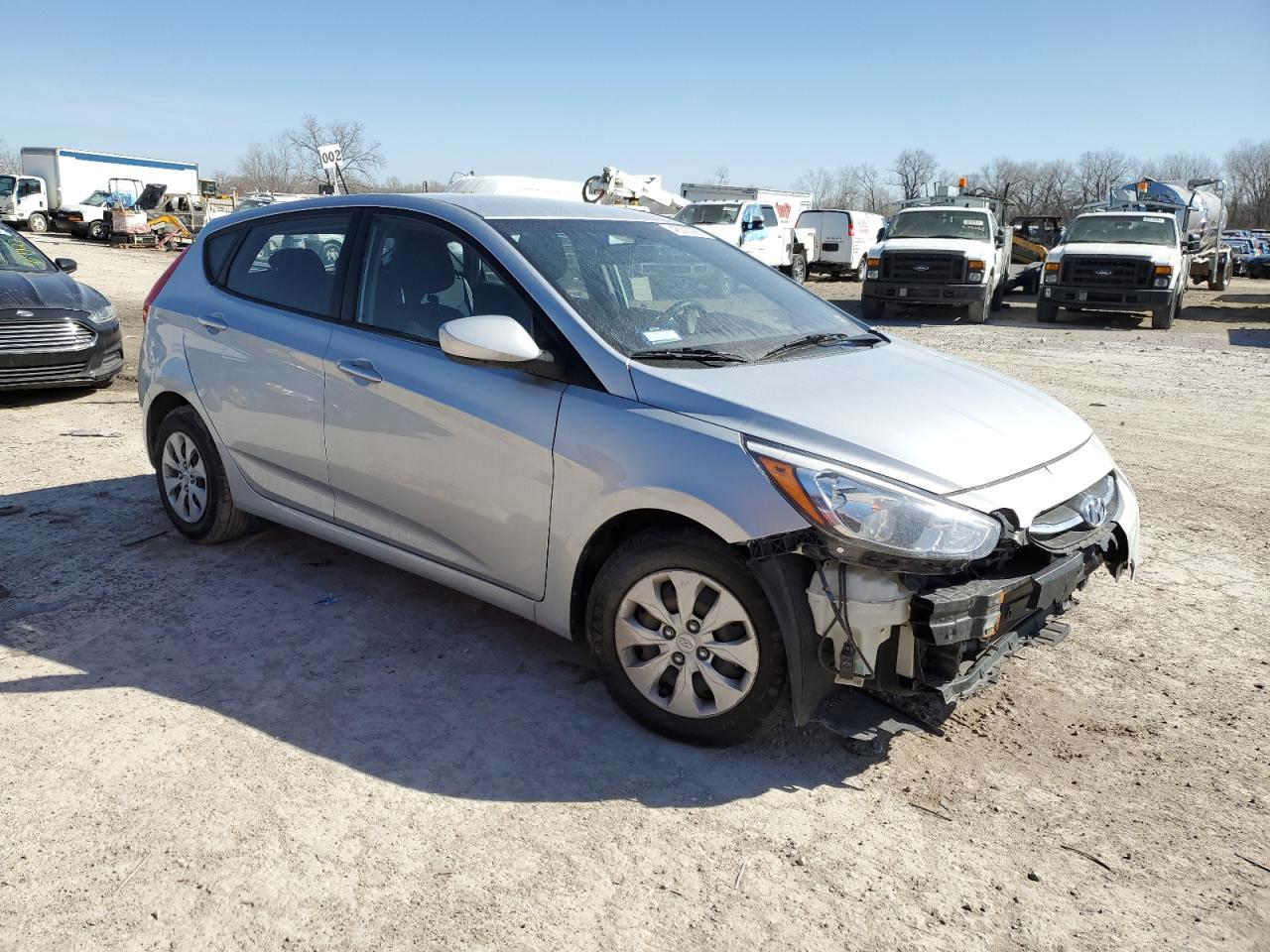 2015 HYUNDAI ACCENT GS - Image 4
