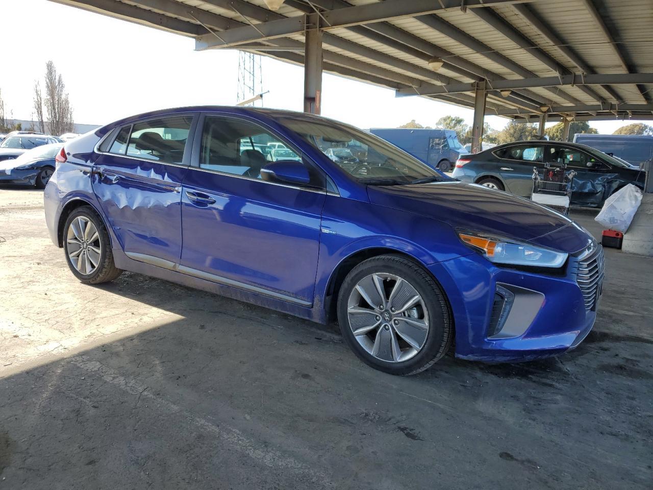 2019 HYUNDAI IONIQ LIMI - Фото 4