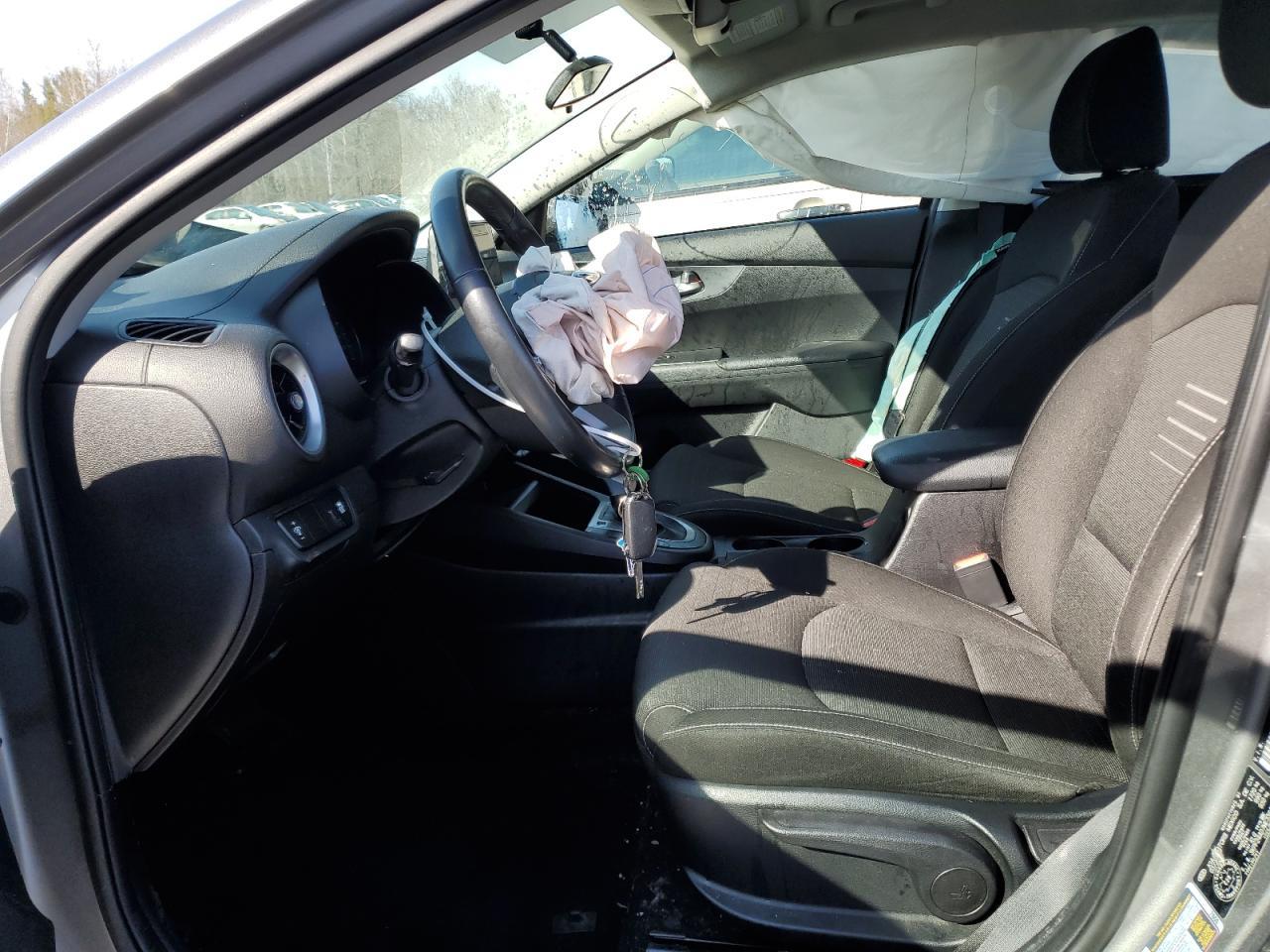 2021 KIA FORTE FE - Image 7