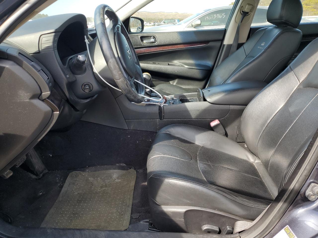 2012 INFINITI G37 - Image 7