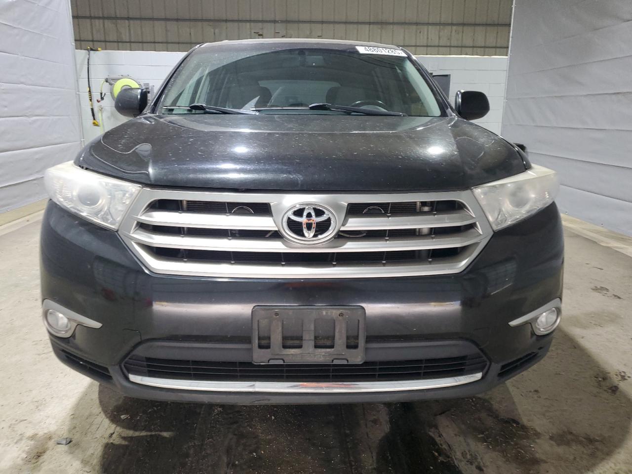 2011 TOYOTA HIGHLANDER - Image 5