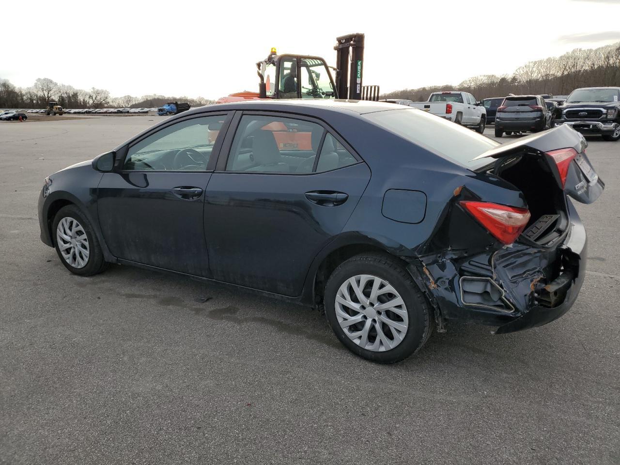 2018 TOYOTA COROLLA L - Image 2