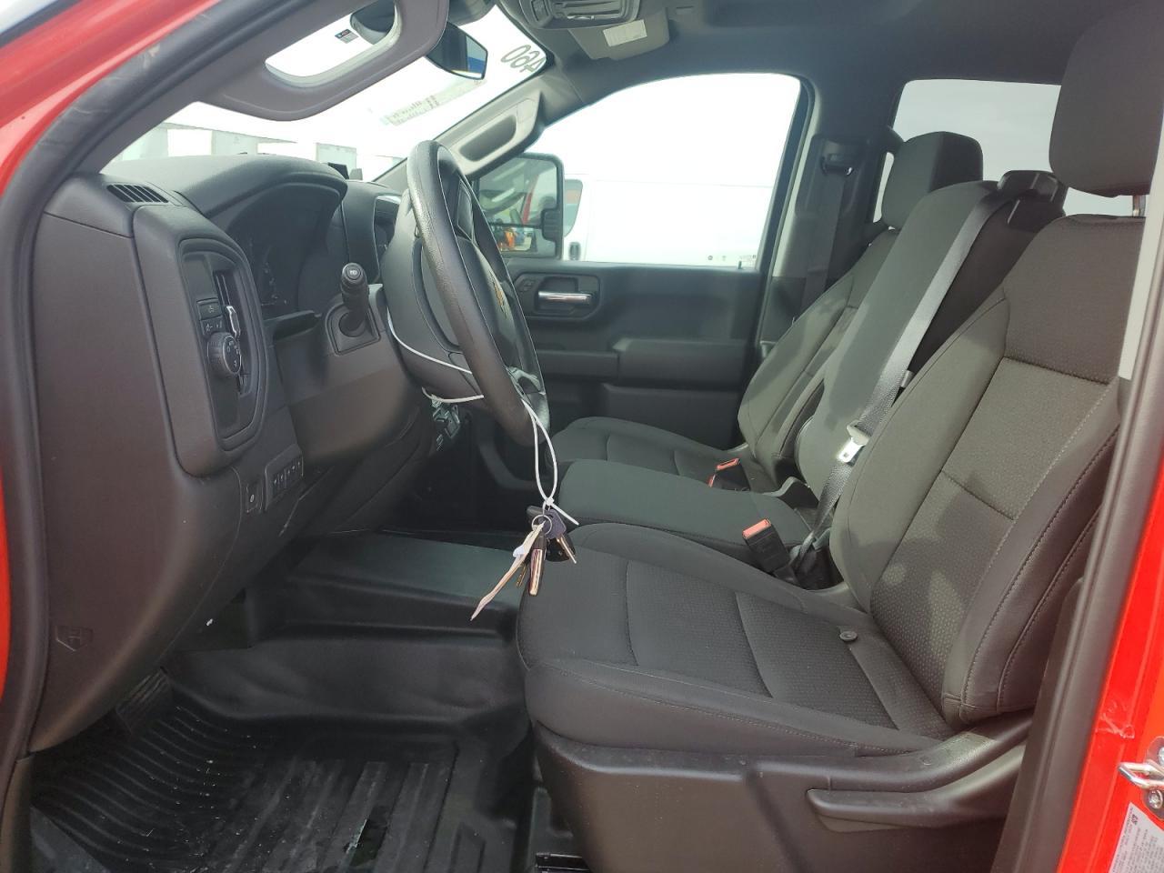 2024 CHEVROLET SILVERADO - Фото 7