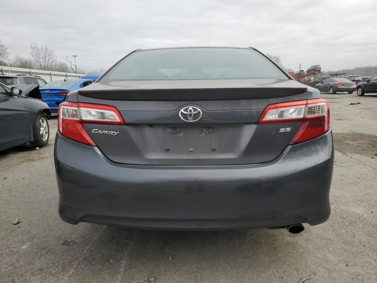 2014 TOYOTA CAMRY L - Image 6