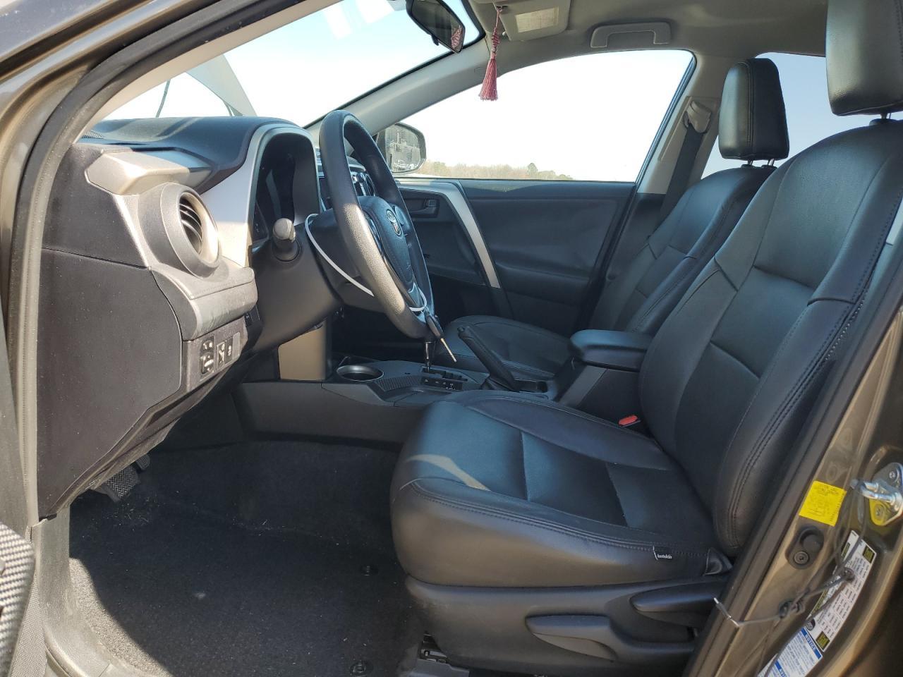 2014 TOYOTA RAV4 LE - Фото 7
