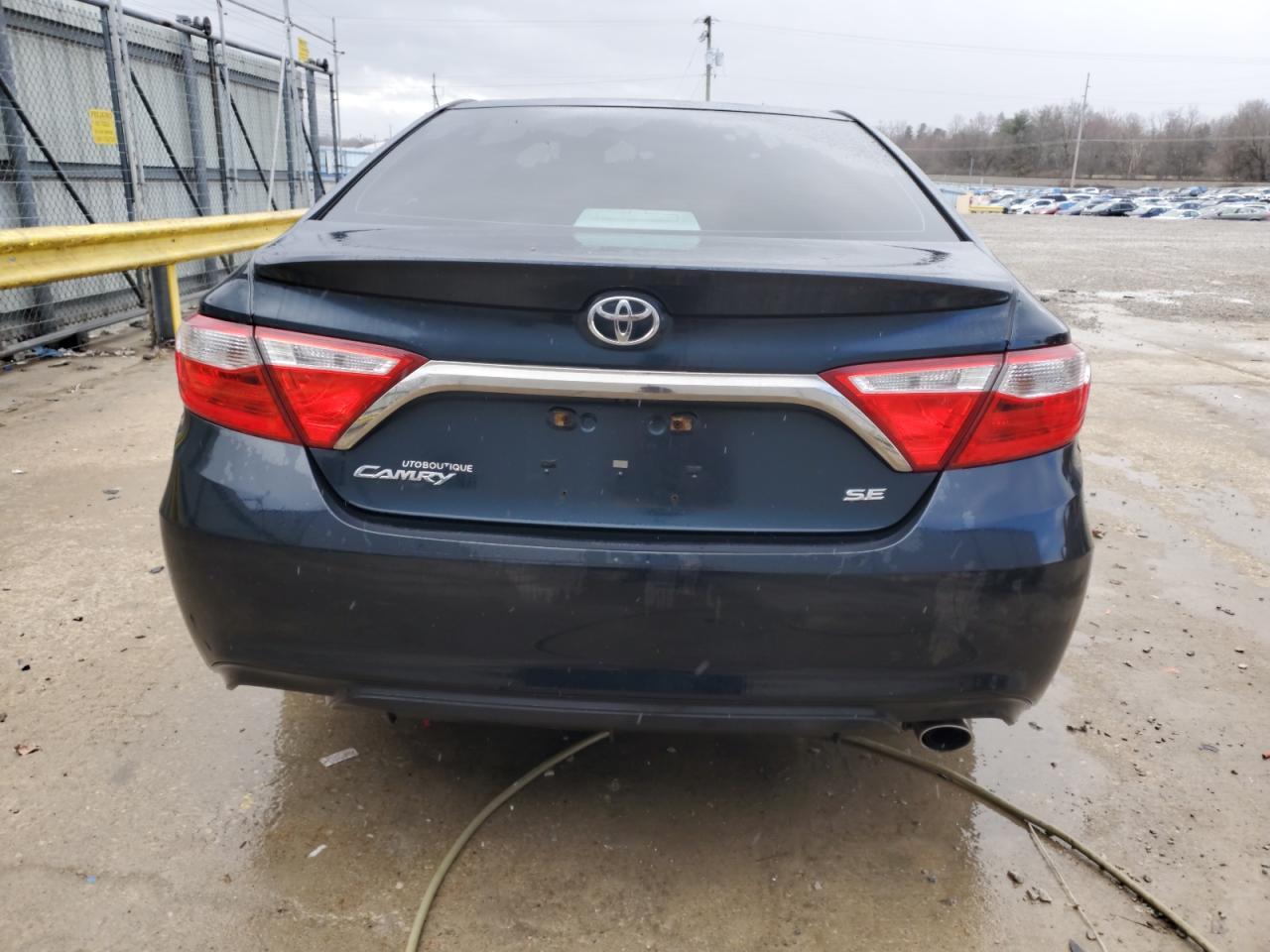 2017 TOYOTA CAMRY LE - Фото 6
