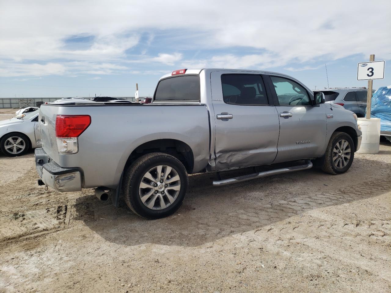 2011 TOYOTA TUNDRA CRE - Image 3