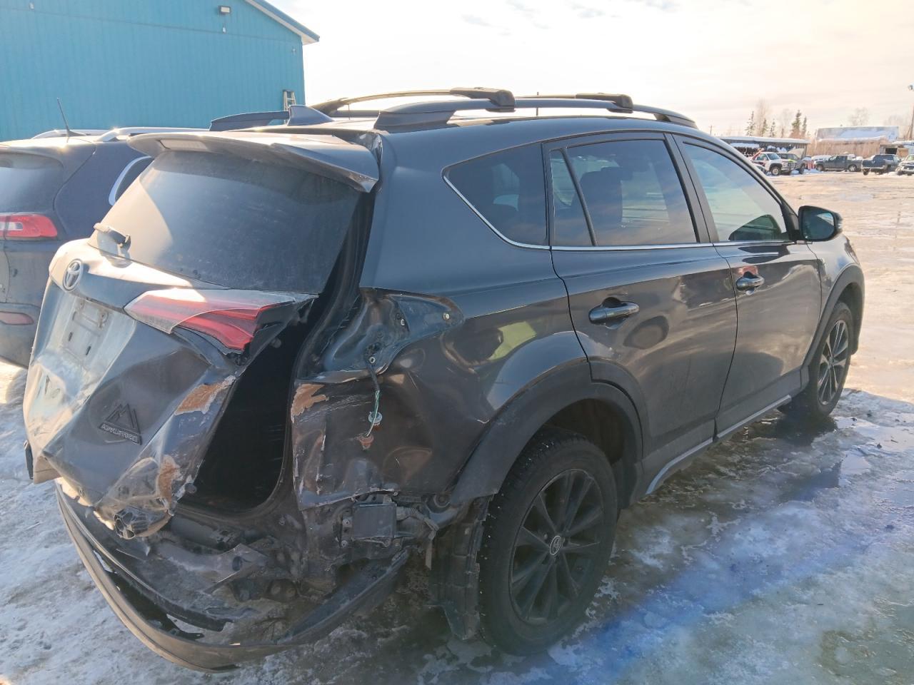 2018 TOYOTA RAV4 ADVEN - Image 3