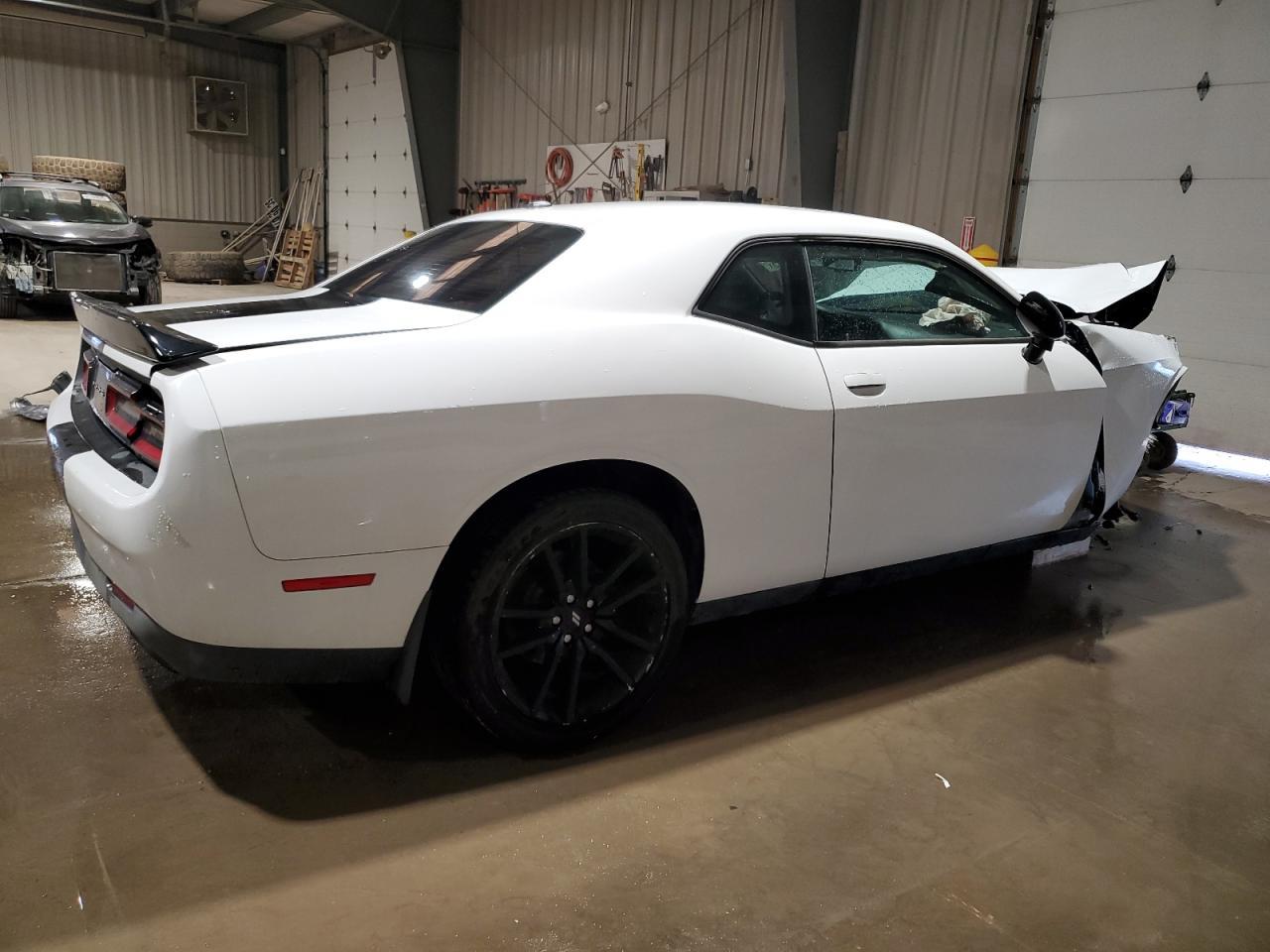 2015 DODGE CHALLENGER - Image 3