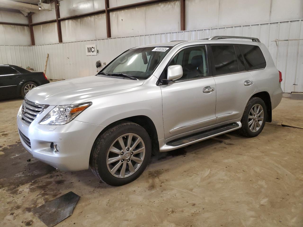 2011 LEXUS LX 570