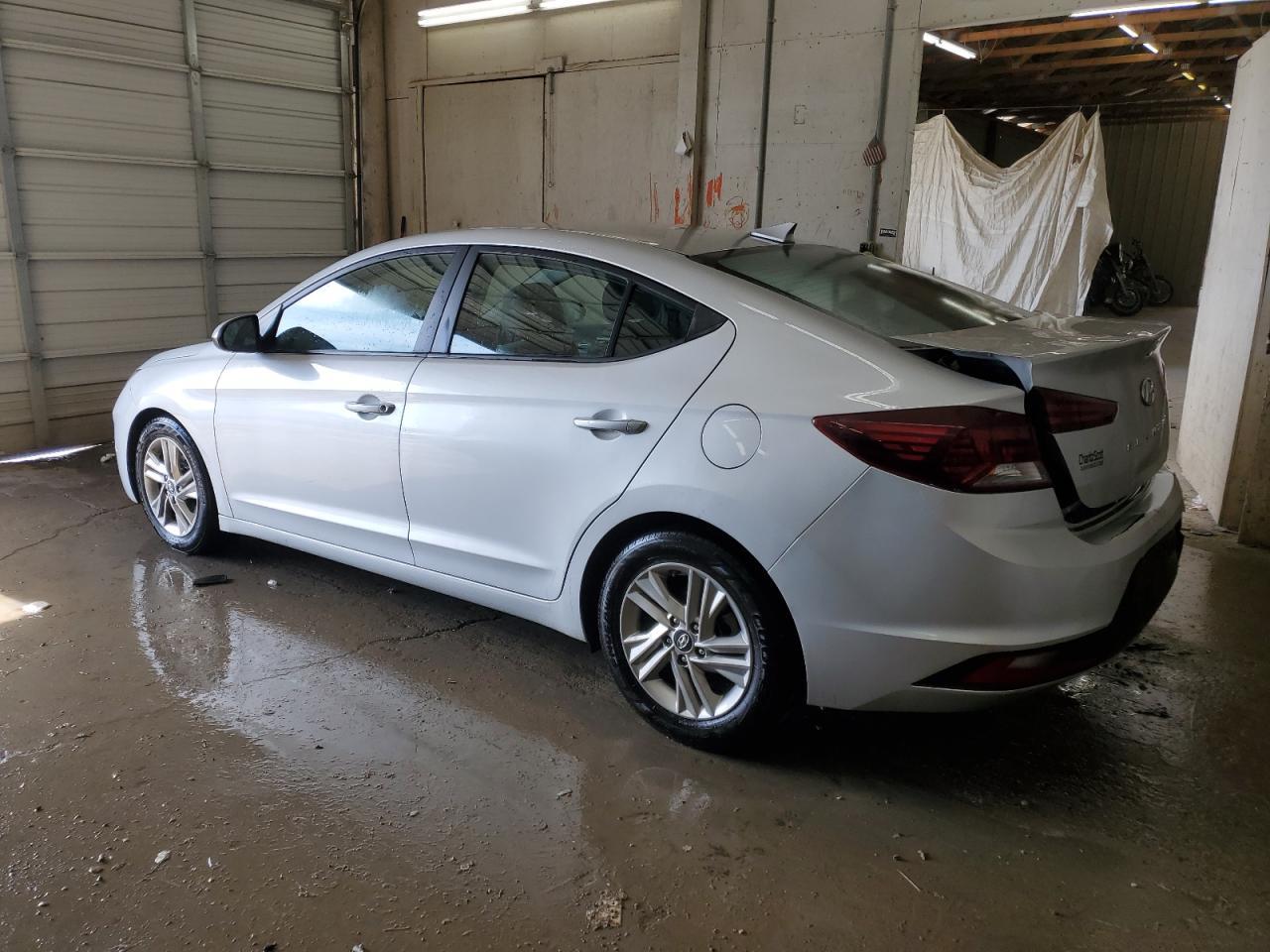 2019 HYUNDAI ELANTRA SE - Фото 2
