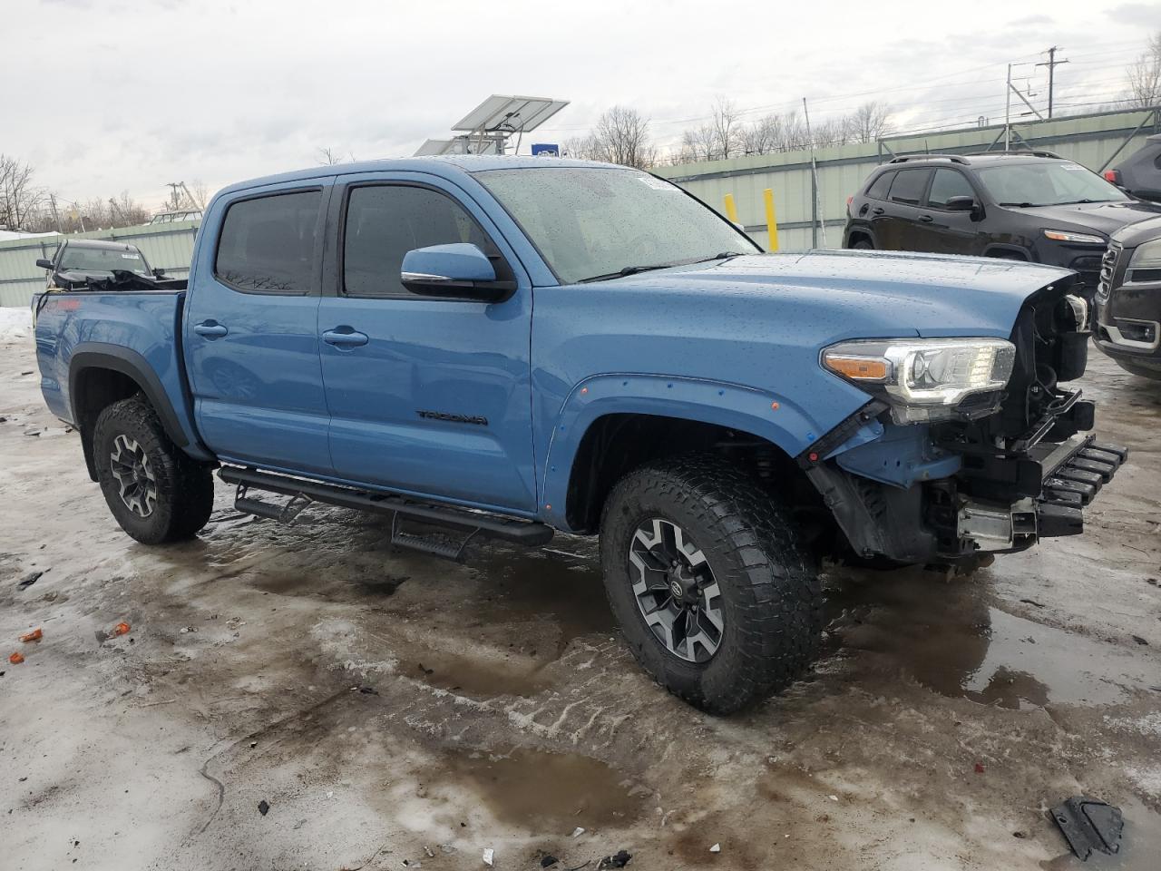 2019 TOYOTA TACOMA DOU - Фото 4