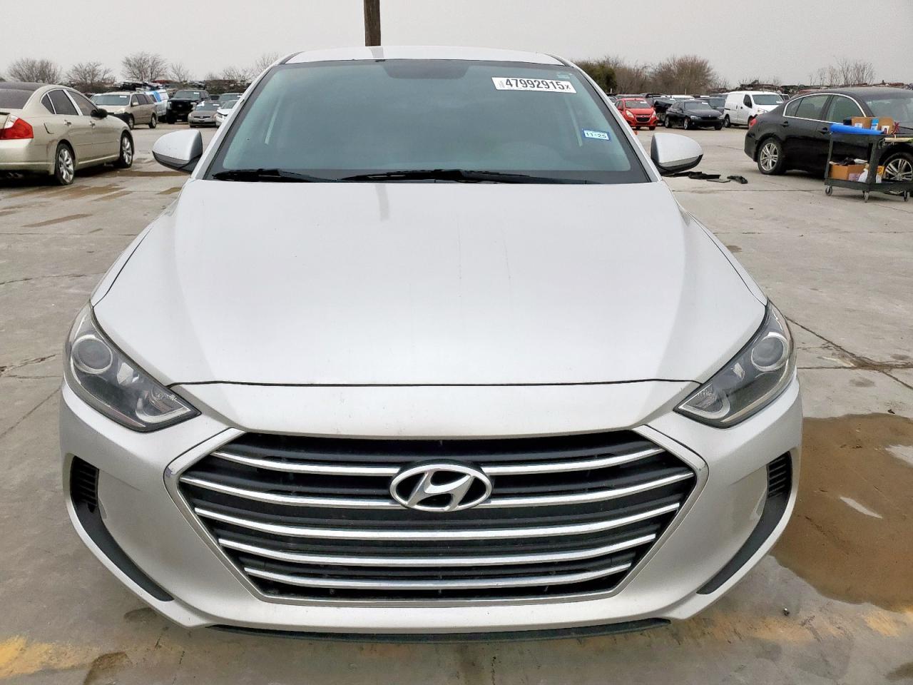 2018 HYUNDAI ELANTRA SE - Фото 5