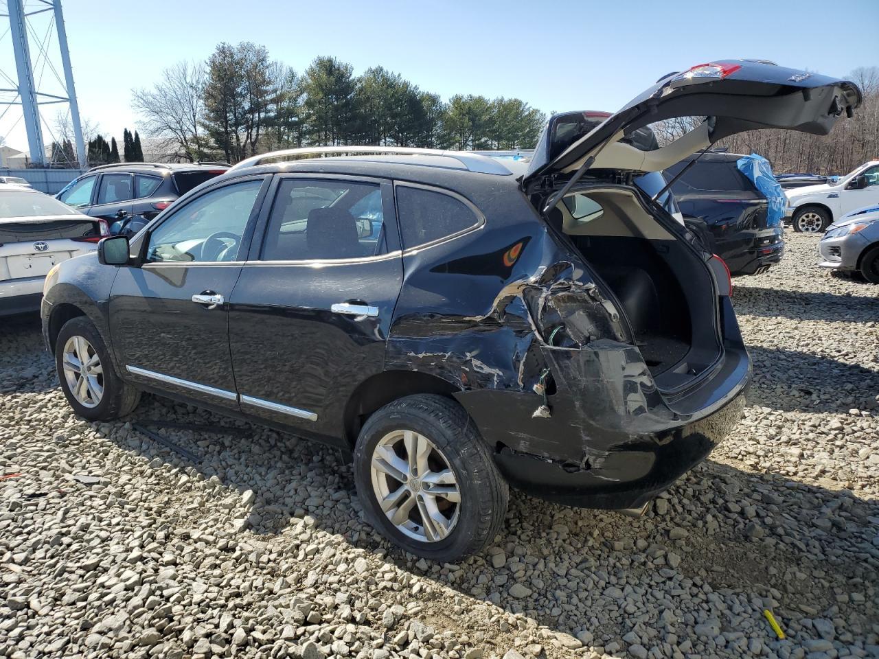 2013 NISSAN ROGUE S - Image 2