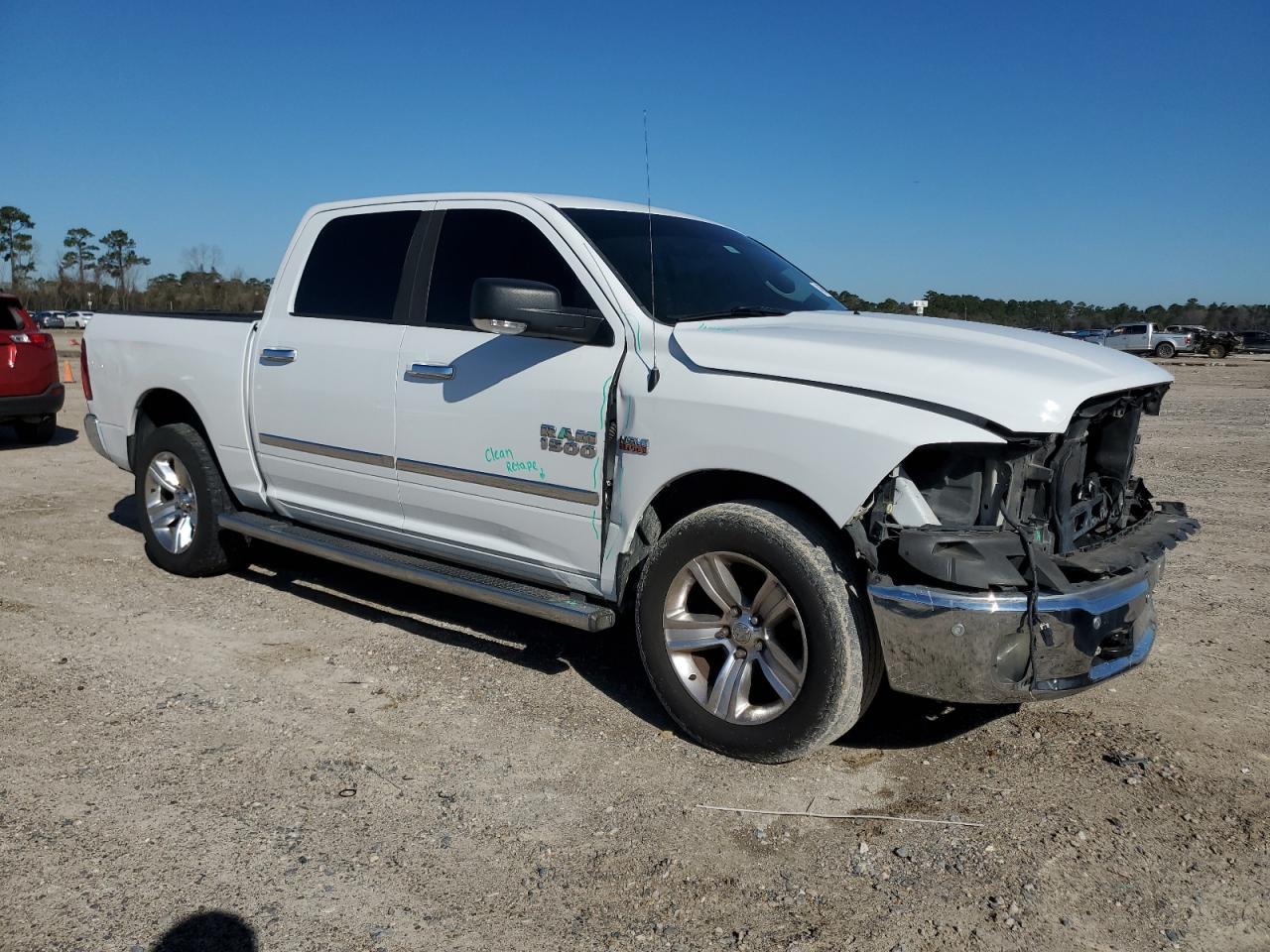 2014 RAM 1500 SLT - Image 4